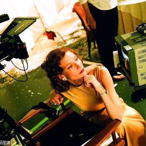 2025票选巅峰:安娜·德·阿玛斯荣登最美影后宝座 2025票选巅峰:安娜·德·阿玛斯荣登最美影后宝座