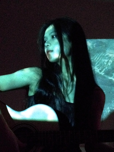 iPhone 4复古热潮来袭：拍照氛围感十足引狂热追捧