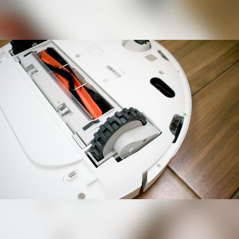 小米SU7升级大揭秘：2200MPa超强钢防滚架，安全再升级！