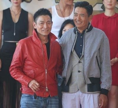 古天乐台北首映亲赠签名土豆花，旋转款限量珍藏！