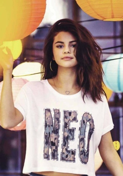 赛琳娜突然退网,最后一次直播藏了多少玩家没看懂的信号? 赛琳娜突然退网,最后一次直播藏了多少玩家没看懂的信号?