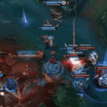 狗熊怎么才能打出爆炸伤害？主W副E还是主W副Q，你选哪个？