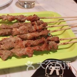 羊肉串价值翻倍，30万高价背后的传奇羊儿