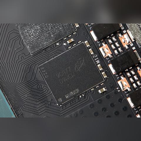 英伟达新显卡停产，RTX50系供货锐减，揭秘行业新动向