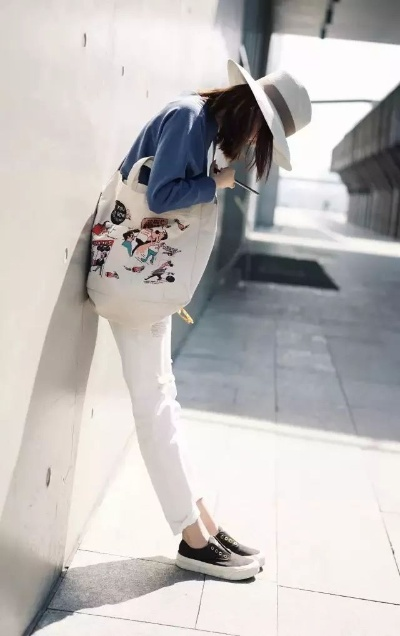 错过两囧，18岁少女再遇18褶奇遇