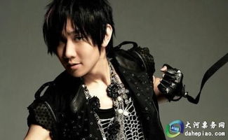 林俊杰七七恋情曝光：海量合照见证甜蜜时光，独家揭秘！