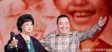 退休老人三年独演百剧，巅峰时刻四爹同台演绎传奇人生