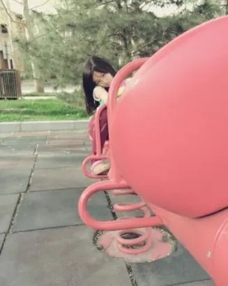 萝莉史揭秘：探寻大灯御姐囧图背后的文化价值