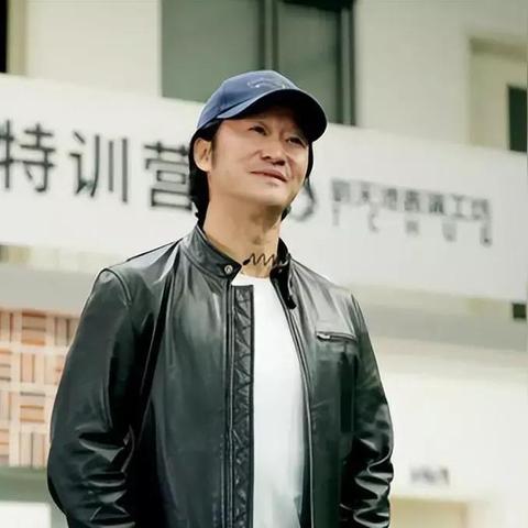 风驰大漠镖影起，吴京主演袁和平导《镖人》新春马来西亚上映