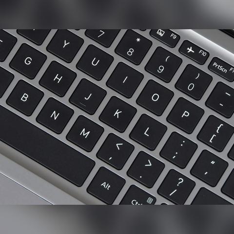 还在找2k13中文补丁？别下了！内置汉化开关+王朝模式文字bug修复全攻略