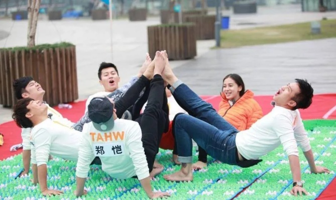 巨脚狂奔惊险启幕，揭秘《RUN RUN RUN》大脚踩你新篇章