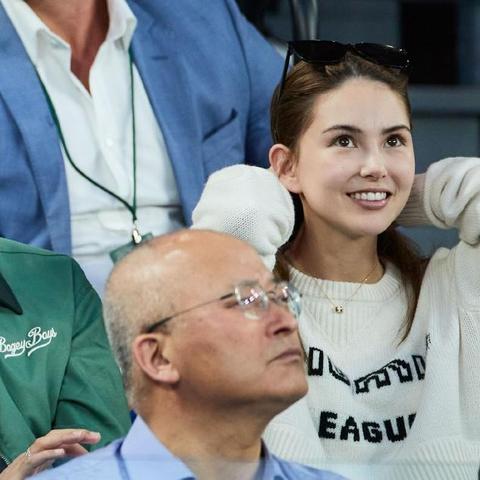 周杰伦晒打网球照承认脚受伤，游戏玩家最该警惕的隐性伤害藏在哪？