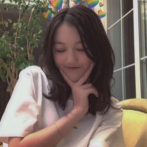 20岁李嫣气质卓绝,神似王菲,惊艳亮相娱乐圈 20岁李嫣气质卓绝,神似王菲,惊艳亮相娱乐圈