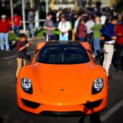 全球独享！605万打造定制版纯橙918 Spyder，奢华新标杆