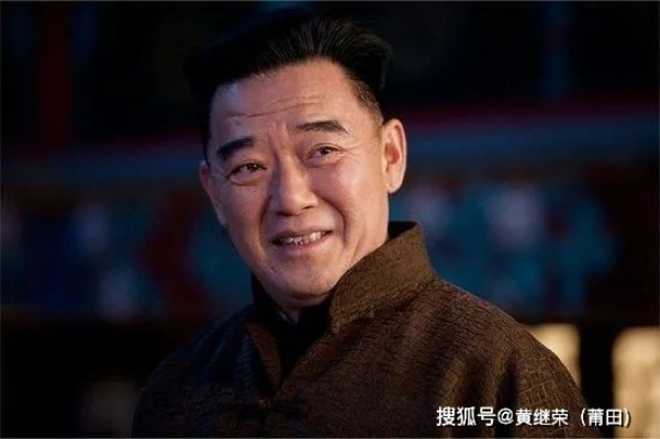 73岁李立群巨款被骗500万,多重财务困境耗尽毕生积蓄 73岁李立群巨款被骗500万,多重财务困境耗尽毕生积蓄