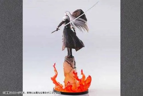 三米长刀再现，FF7萨菲罗斯全新手办震撼登场，再现经典迫力！