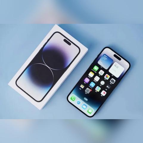 iPhone 18 Pro/17 Pro对比：灵动岛升级瘦身，视觉体验再升级