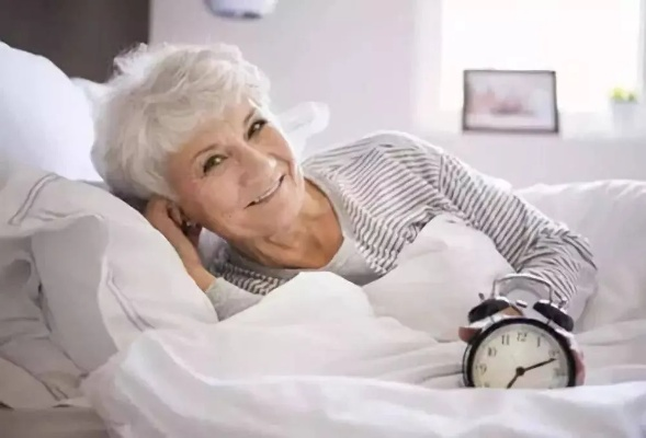 92岁睡美人每日超20小时睡眠，揭秘长寿之谜