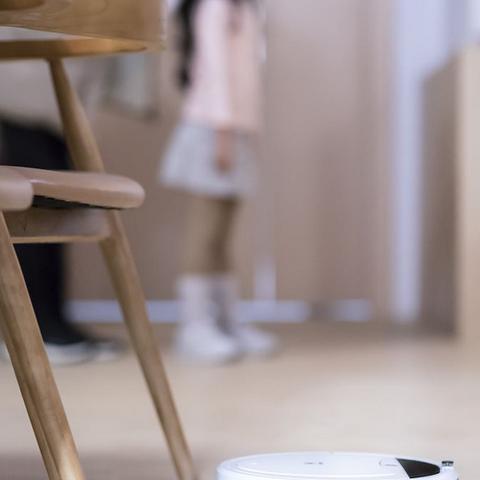 腾讯战略调整：马化腾宣布800亿投资AI，阿里京东美团受冲击