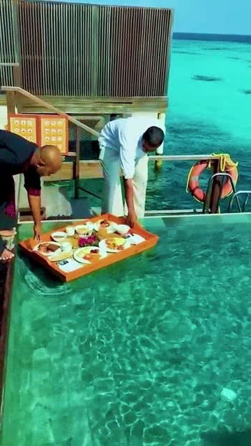 巴厘岛情侣惊现喷射性呕吐，揭秘“脏水病”新危害