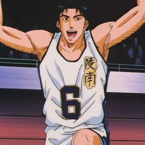 王牌英雄修改器真能拯救局内劣势?老玩家实测3款工具的真实效果 王牌英雄修改器真能拯救局内劣势?老玩家实测3款工具的真实效果