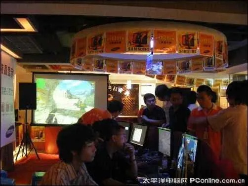 wcg2009,你觉得十年前在网吧最流行的是什么游戏