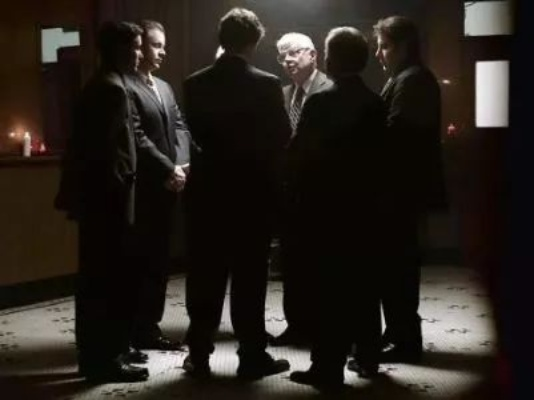 黑手党老炮儿压箱底的12个秘籍，能让你少走300小时弯路？