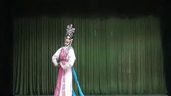 冬装亮相景区，"天女散花"女演员体验冰点寒意直哆嗦