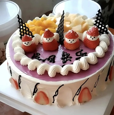 山村蛋糕店老板揭秘：10元4寸蛋糕定价策略大揭秘