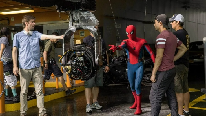 荷兰弟深情告别《蜘蛛侠4崭新之日》剧组：笔触间流露不舍与匠心传承