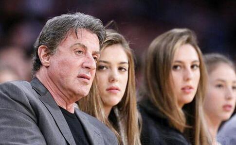 洛奇影帝史泰龙：颓废困顿青年逆袭传奇