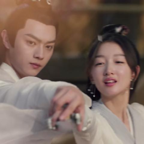 《神界》全新结局揭秘：传奇再续，命运转折点