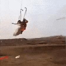 地铁女孩为何成游戏圈隐形流量密码？我用3款爆款拆解玩家共情的底层逻辑