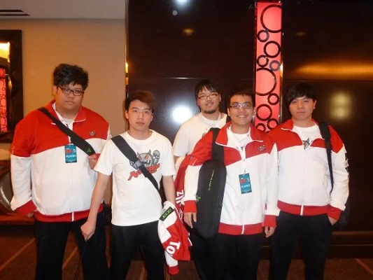 LOL青春不再，网友叹台湾VTuber不识TPA冠军AD，青春记忆何去何从？