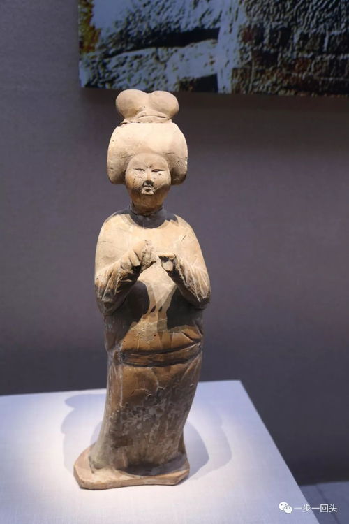南京博物院陶俑撞脸郭德纲：历史馆展品新发现，趣味盎然