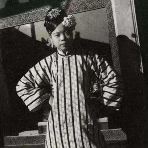 9.9元轻松搬家，一吨无人货车送货上门新体验