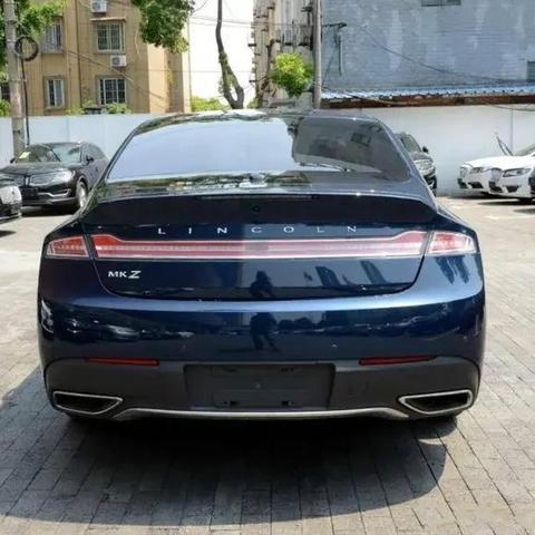 2月19日首发！iPhone新机来袭，性价比之选震撼揭晓