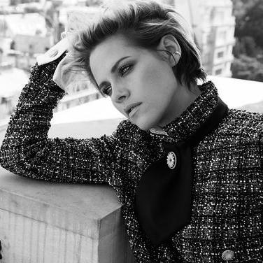 克里斯汀·斯图尔特15分钟狂揽50万，非电影收益新突破