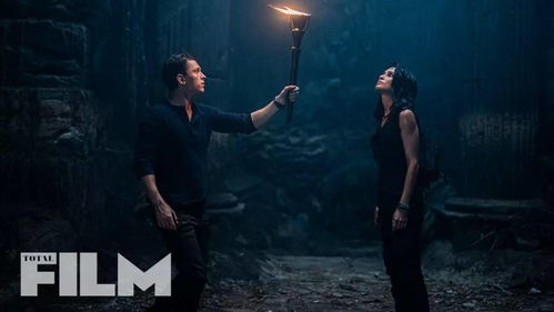 《艾略特千年冒险:探寻神秘新篇章》 《艾略特千年冒险:探寻神秘新篇章》