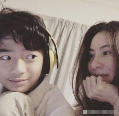 18岁恋爱争议引热议，张柏芝长子成何体统？新潮流来袭