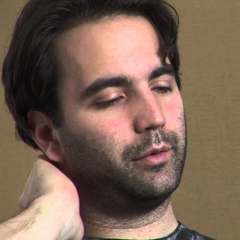 G胖16年前差评言论引爆热议：盗版玩家遭炮轰，服务价值再引深思