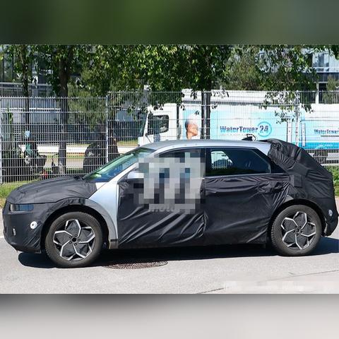 全球瞩目:中国告别隐藏门把手,创新引领潮流 全球瞩目:中国告别隐藏门把手,创新引领潮流