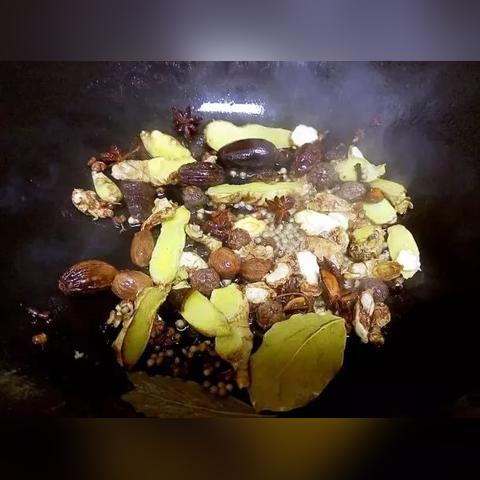 《羊蹄山之魂》销量飙升,PS5独占突破400万,创新巅峰再现! 《羊蹄山之魂》销量飙升,PS5独占突破400万,创新巅峰再现!