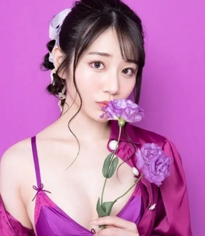 《河北彩花回归真名引热议，网友热议：学《守望先锋》新潮流？》