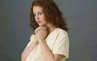 盖尔加朵四胎惊险产子，罕见疾病险丧命！揭秘孕期健康危机