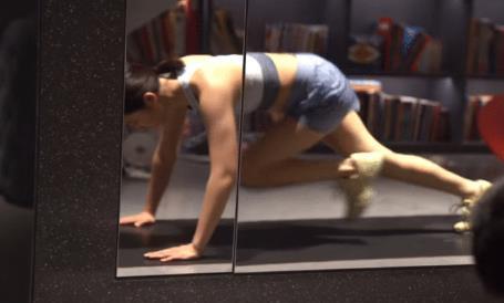 Gala腹肌秀引女粉狂热，八块儿肌肉成新潮流焦点