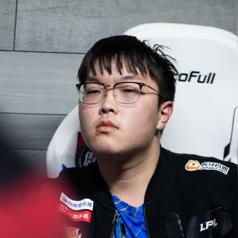 S4中国选拔赛视频隐藏密码，职业选手视角与战术思维拆解