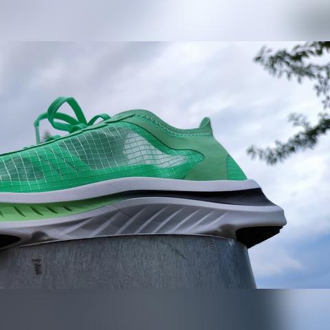 小米18震撼升级！6.4英寸巨幕，视觉盛宴新体验