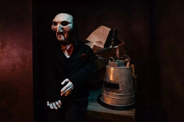 恐怖城类型终极解码，从Jump Scare到心理恐怖的7种设计范式