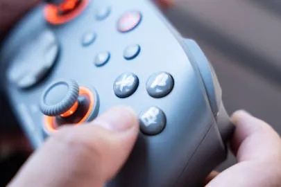 手柄ABXY键位相反？PC与Switch玩家直呼崩溃！